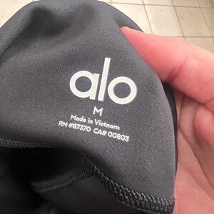 New Never-Worn Alo High Waist AirLift Leggings